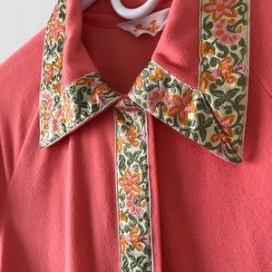 VTG 60s Housecoat / Robe with Brocade Trim